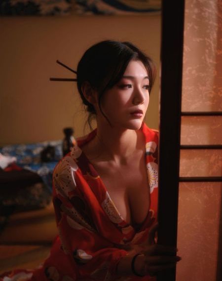 电视剧康熙王朝50集免费观看全屏_十万网红美女美酱
